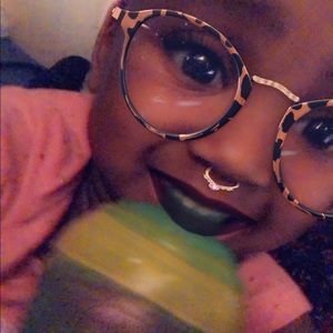 Meet your Posher, Ronda